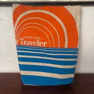 𝅺5/$25 Condé Nast Traveler Tote Bag